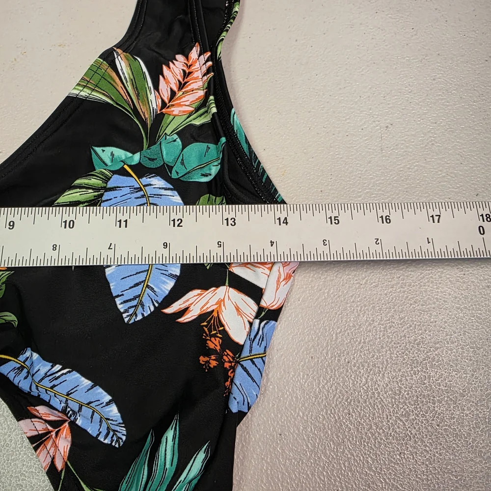 City Chic Izzy black floral Print 1 Piece middle cut out monokini Swimsuit SzXXS